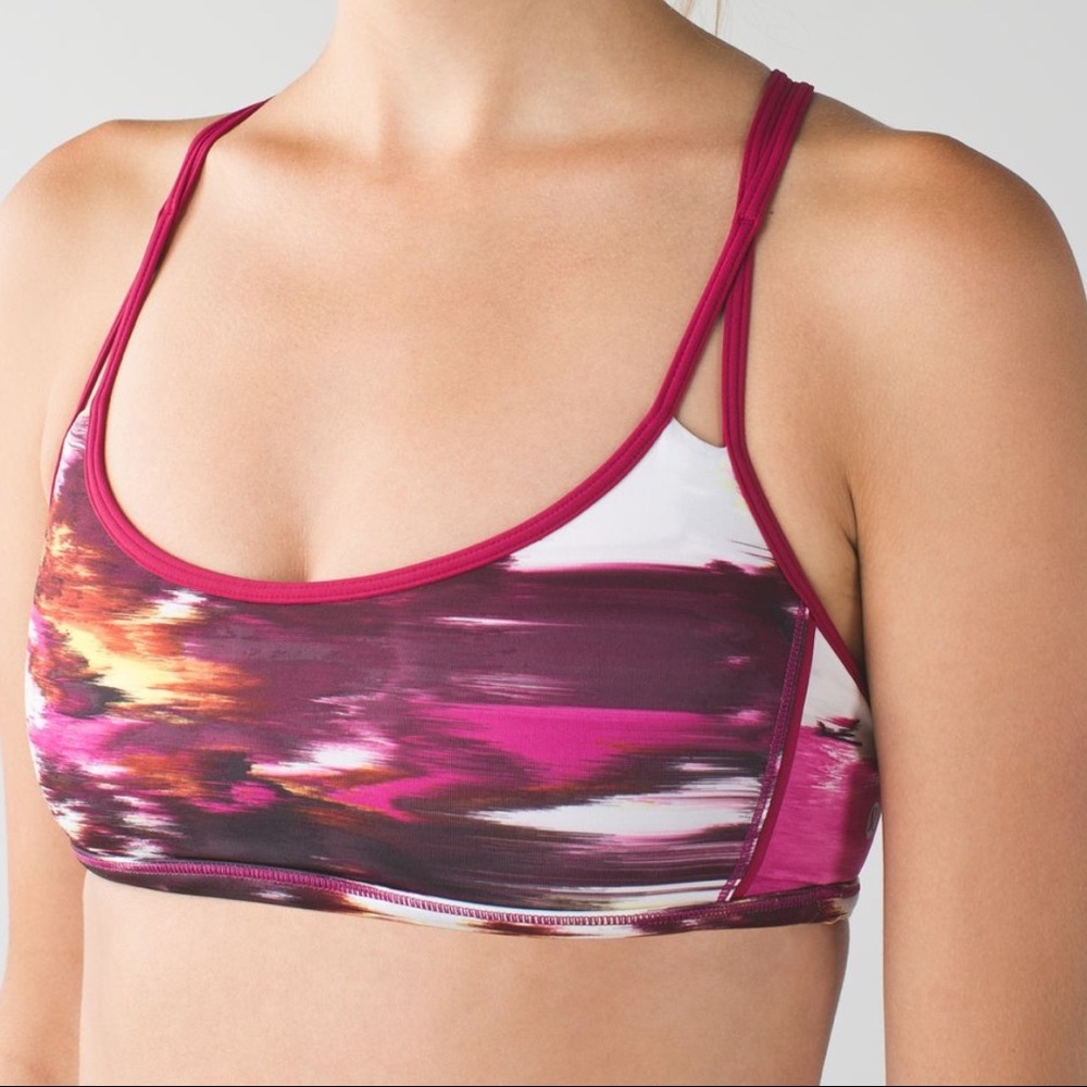Lululemon Lighten Up Sports Bra! Great condition!